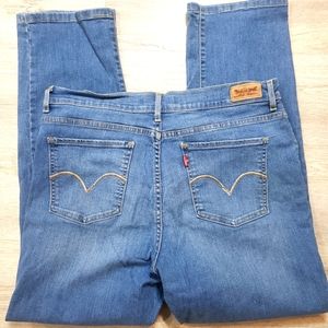 Levis Perfectly Slimming  512 Straight Leg..Size 33x30